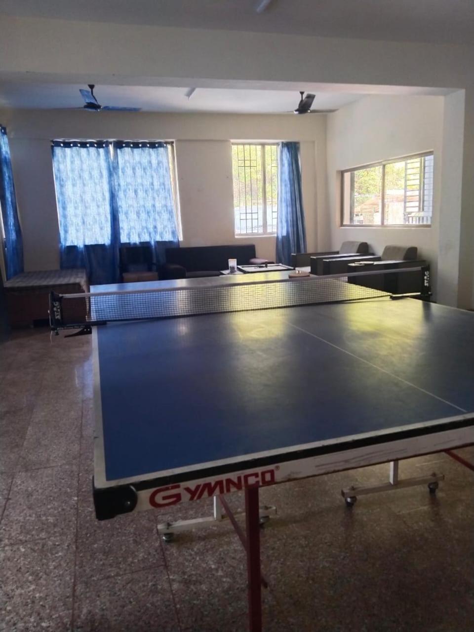 Abuzz Oxfordcaps Chanakya Hostel Солан Екстериор снимка